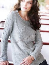 Серо-голубой пуловер спицами с шишечками