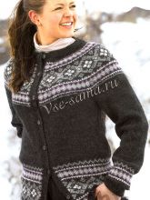 Серый жакет спицами с орнаментом