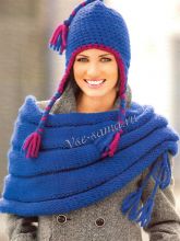 Синие шапка крючком и накидка спицами