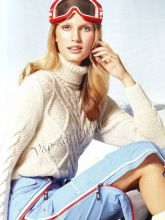 Свитер с крупными косами