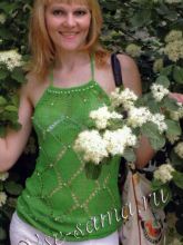 Топ спицами с завязкой на шее