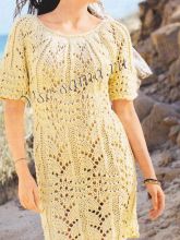 Вязаное спицами ажурное платье