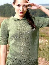 Зеленый пуловер спицами с короткими рукавами