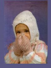 Белый капор и варежки