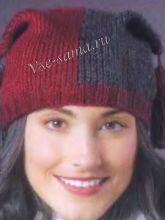 Двухцветная шапочка с кистями, фото