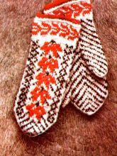 Варежки с орнаментом