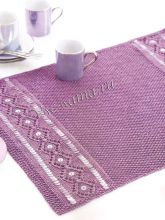Вязаная салфетка спицами с пайетками