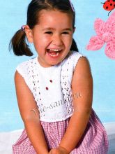 Белый жакет и платье с вязаной кокеткой