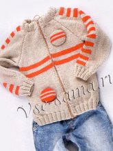 Бежевый жакет с красными полосками