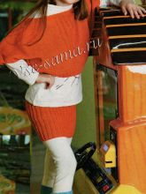 Двухцветный комплект спицами - юбочка, пончо, шапочка, гетры