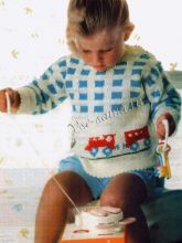 Джемпер спицами с жаккардовым узором