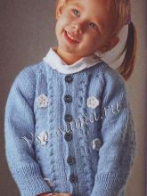 Голубой жакет с цветочками