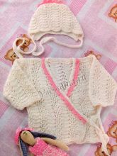 Жакет с запахом, чепчик