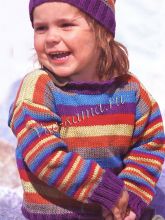 Полосатый пуловер, шапочка и шарфик