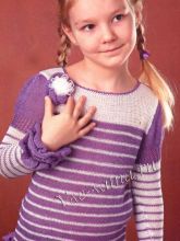 Пуловер в полоску с рюшами