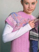 Розовый пуловер с короткими рукавами