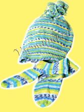 Шапочка и носочки с полосками