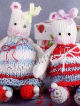 Котята в платьях - игрушки спицами