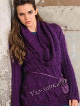 Лиловый пуловер с косами и снуд, фото