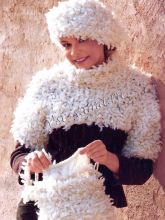 Накидка, берет и сумочка