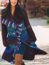 Пальто из патентного узора и шапочка, фото