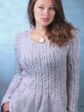 Расклешенный пуловер с узором из кос