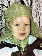 Шапочка и манишка