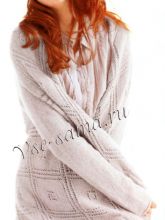 Связанный поперёк длинный жакет