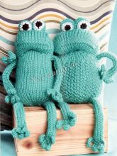 Веселые лягушата - игрушки спицами