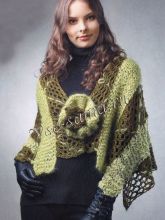 Зеленое пончо с цветком