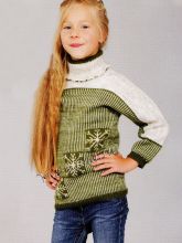 Свитер-гольф со снежинками