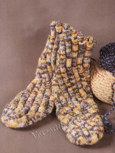 Носки, связанные поперек