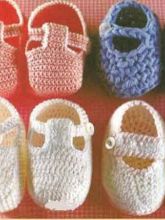 Вяжем пинетки крючком