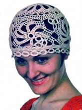 Шапочка из неокрашенной пряжи