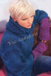 Пуловер со связанной поперёк верхней частью и шарф-воротник