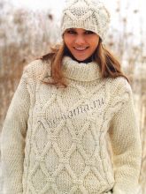 Свитер с рельефным узором и шапочка